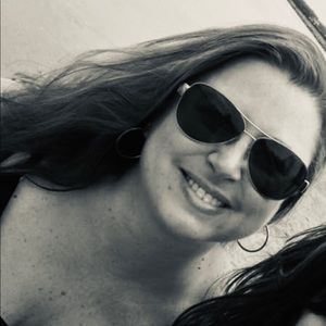 Meet your Posher, Cheryl